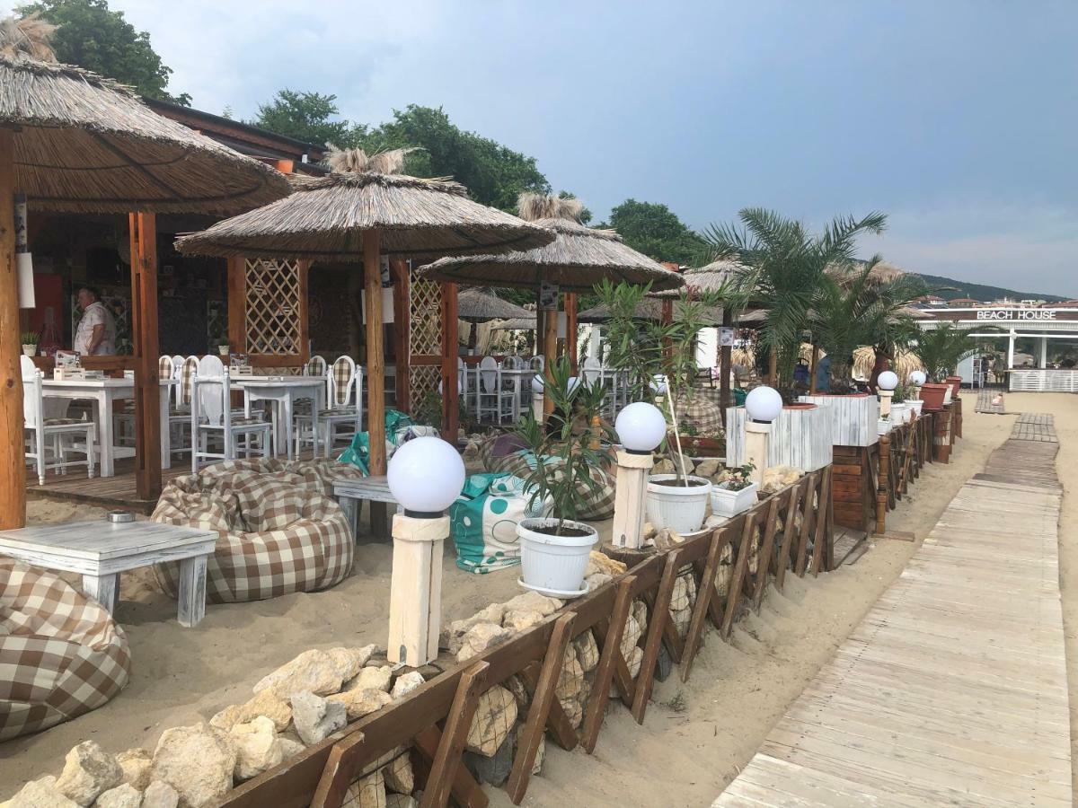 Апартаменти "Бриз" Sveti Vlas Ngoại thất bức ảnh